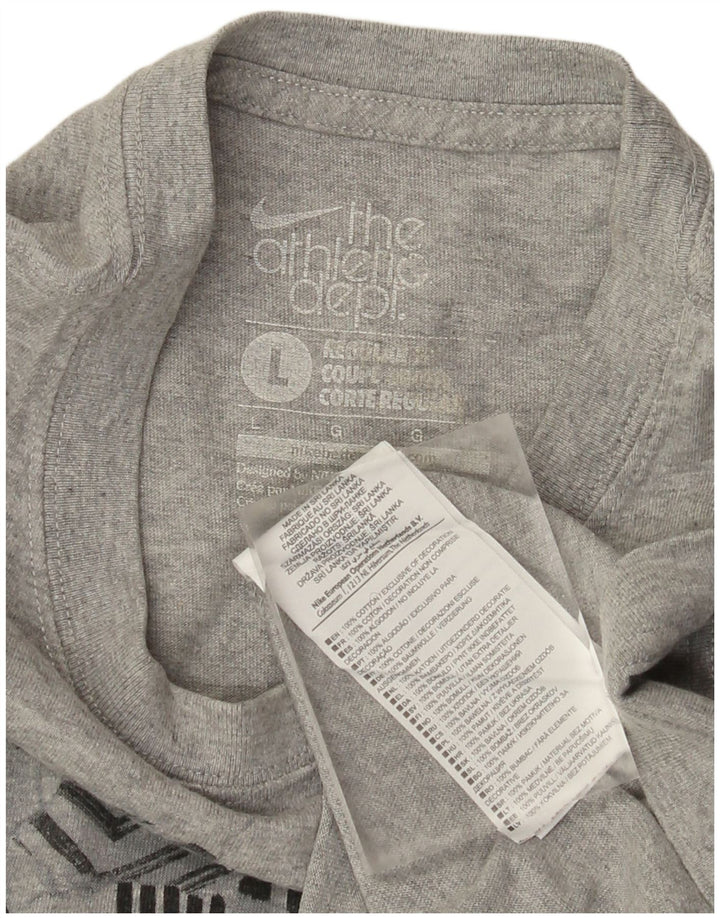 Nike Camiseta gráfica de ajuste regular para hombre Top grande de algodón gris