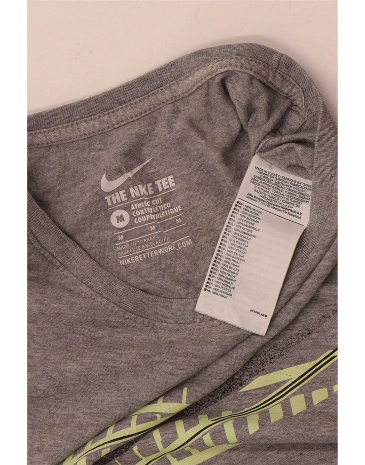 Nike - Camiseta gráfica para hombre, parte superior de algodón gris medio