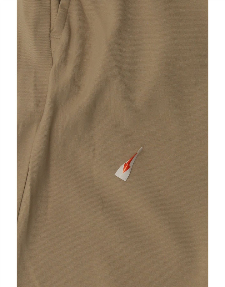 Pantalones cortos chinos Izod para hombre W34 Poliéster beige grande