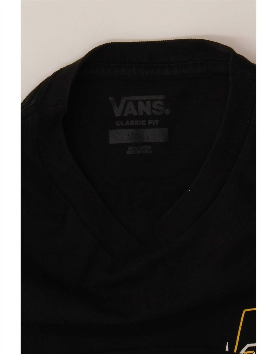 Vans Camiseta con gráfico de corte clásico para hombre, talla pequeña, color negro