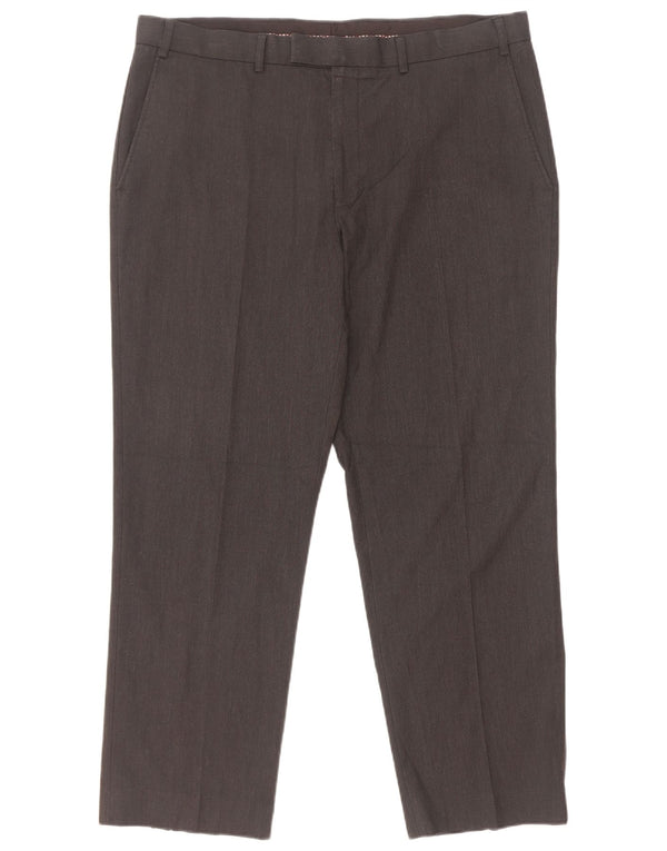 Marks & Spencer Pantalón de traje de corte regular para hombre W38 L29 Poliéster gris