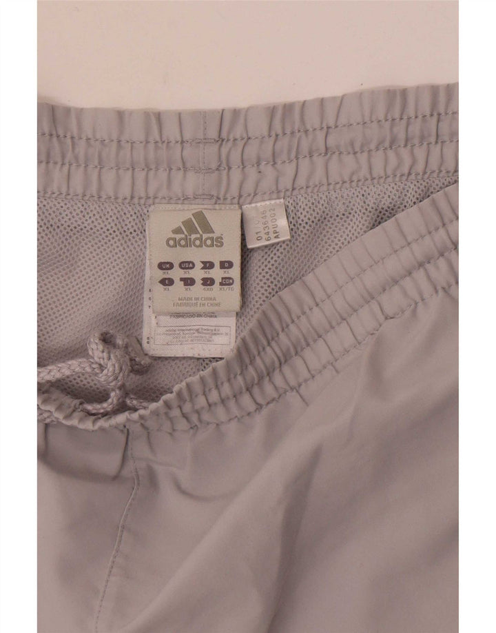 Adidas Pantalones cortos deportivos para hombre XL Gris Poliéster