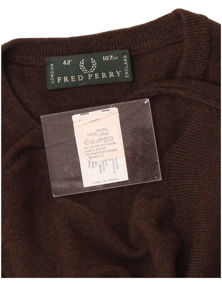 Fred Perry Hombre Jersey Con Cuello Redondo De Lana Marrón Medio
