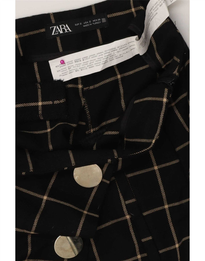 Zara Mujer Pantalones Cortos Casuales Pequeños W26 Poliéster A Cuadros Negros