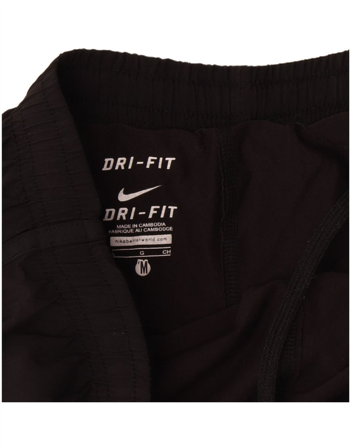 Nike - Pantalones cortos deportivos Dri Fit para mujer, talla M, color negro
