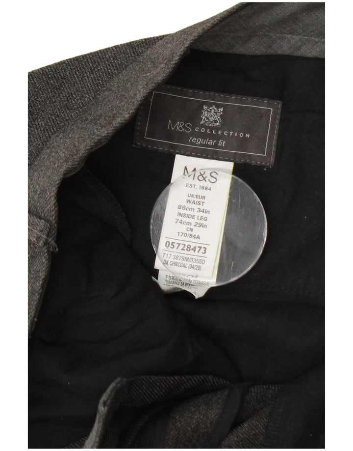 Marks & Spencer Pantalones casuales de corte regular para hombre W34 L29 Poliéster gris