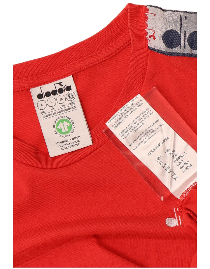 DIADORA Hombre Camiseta Gráfica Top Grande Rojo Colorblock Algodón