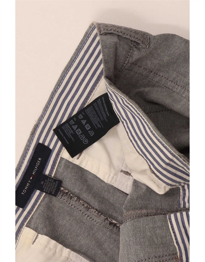 Tommy Hilfiger Pantalones cortos chinos para hombre W36 Algodón gris grande