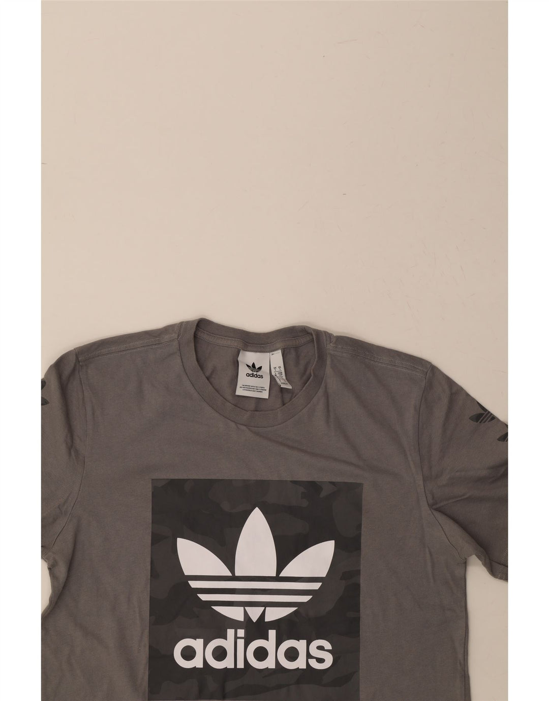 ADIDAS Mens Graphic T-Shirt Top Small Grey Cotton Vintage Adidas and Second-Hand Adidas from Messina Hembry 