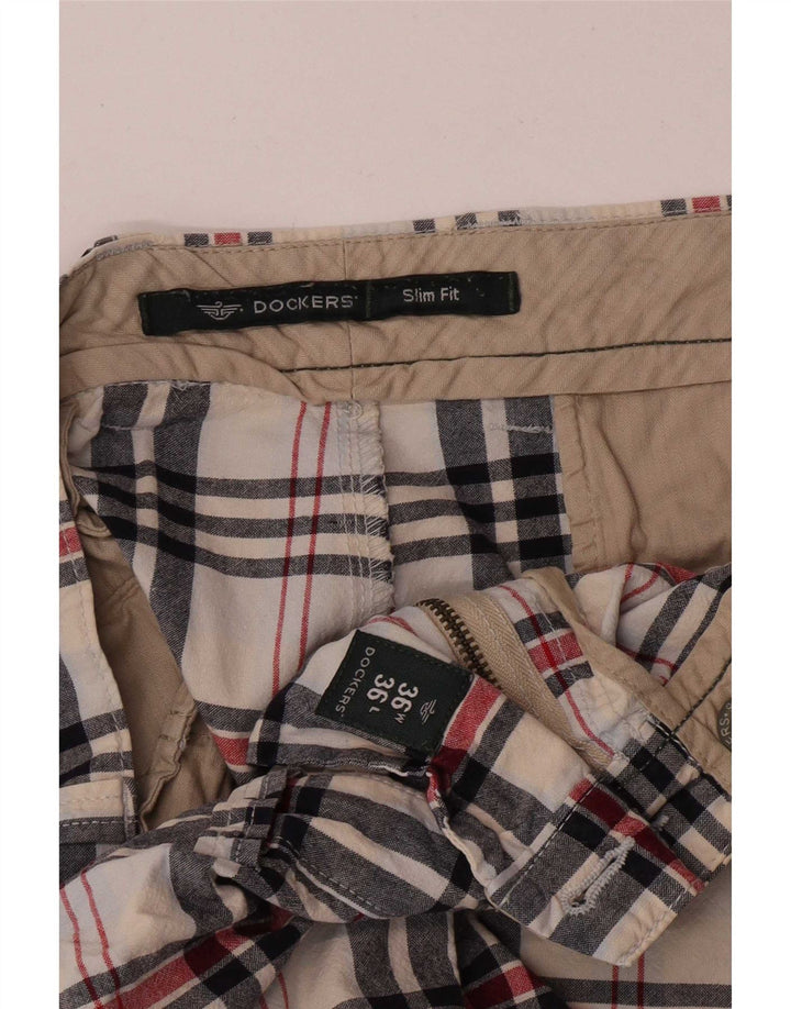 Dockers Pantalones Cortos Casuales Slim Fit Caquis para Hombre W36 Cuadros Multicolores Grandes