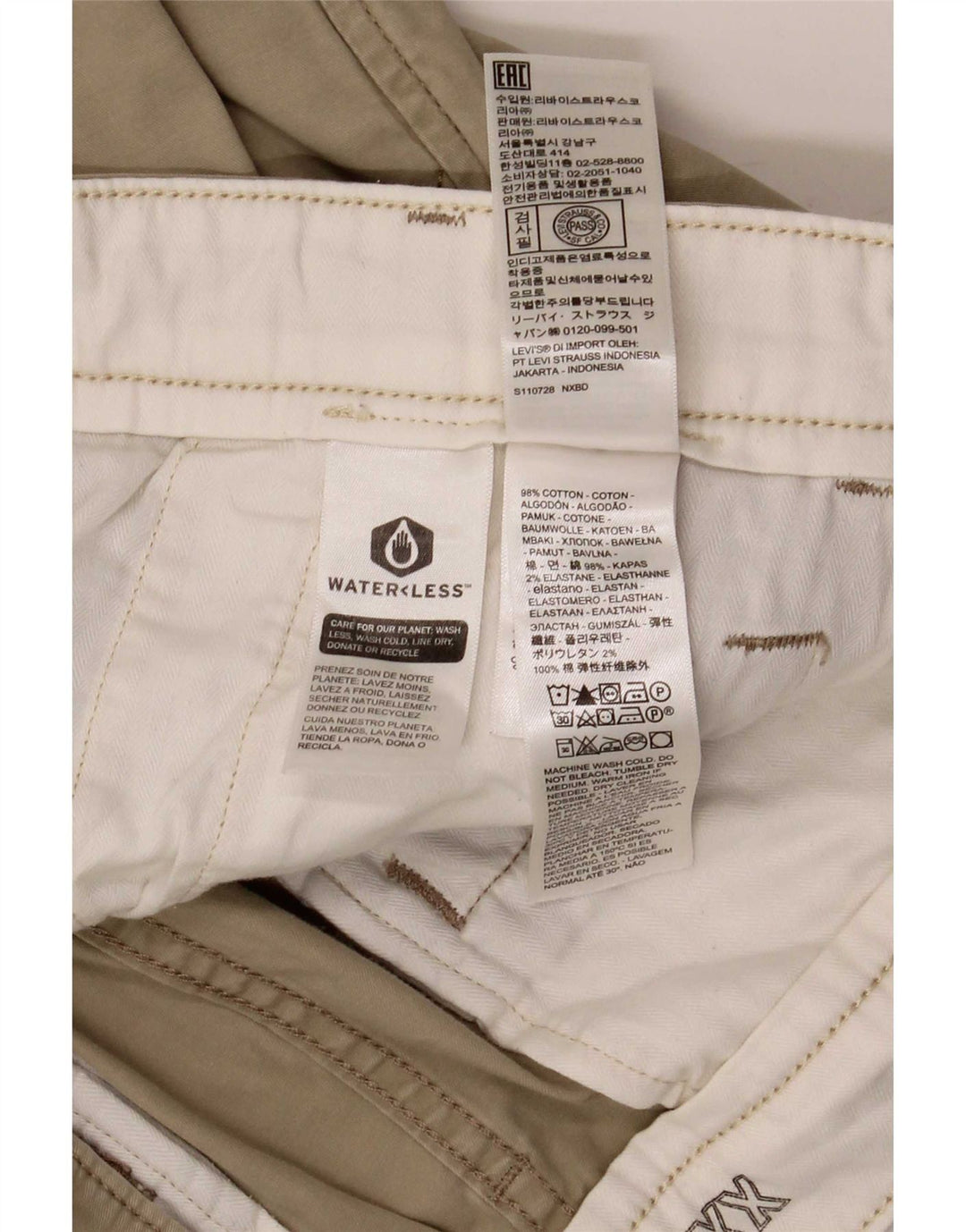 Pantalones cortos chinos Levi's para hombre W32 Algodón beige medio
