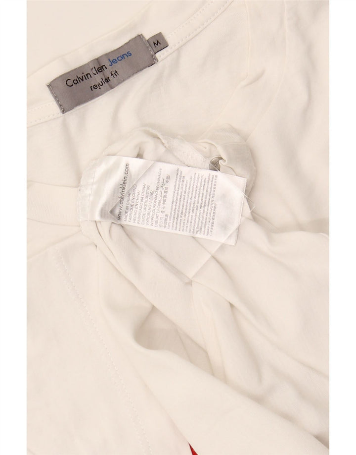 CALVIN KLEIN JEANS Camiseta estampada de ajuste regular para hombre Top mediano blanco