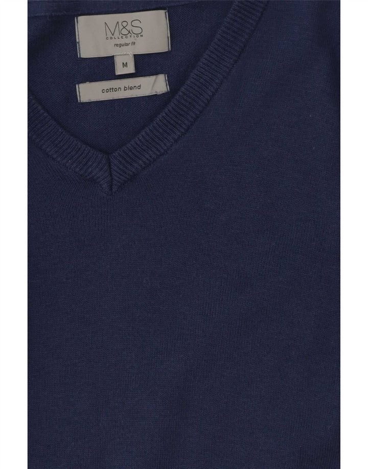 Marks & Spencer Jersey de corte regular con cuello en V para hombre Azul marino mediano
