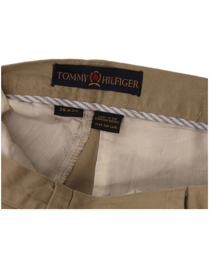 Tommy Hilfiger Pantalones Chinos Pegged para Hombre W36 L30 Caqui