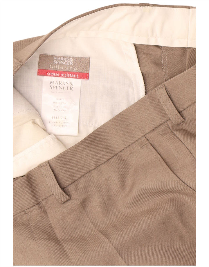 Marks & Spencer Pantalones cortos chinos para hombre W34 Poliéster beige grande
