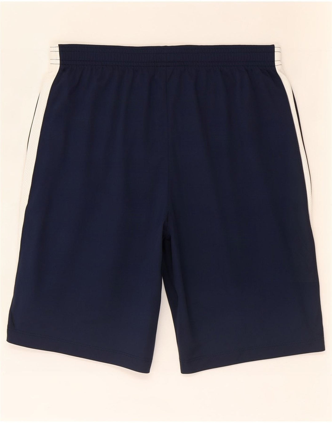 Pantalones cortos deportivos Nike Dri Fit para hombre en color azul marino mediano