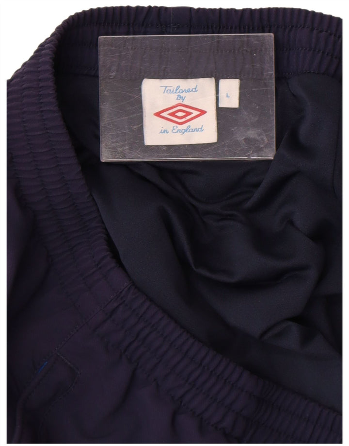 Umbro Pantalones cortos deportivos para hombre grande azul marino