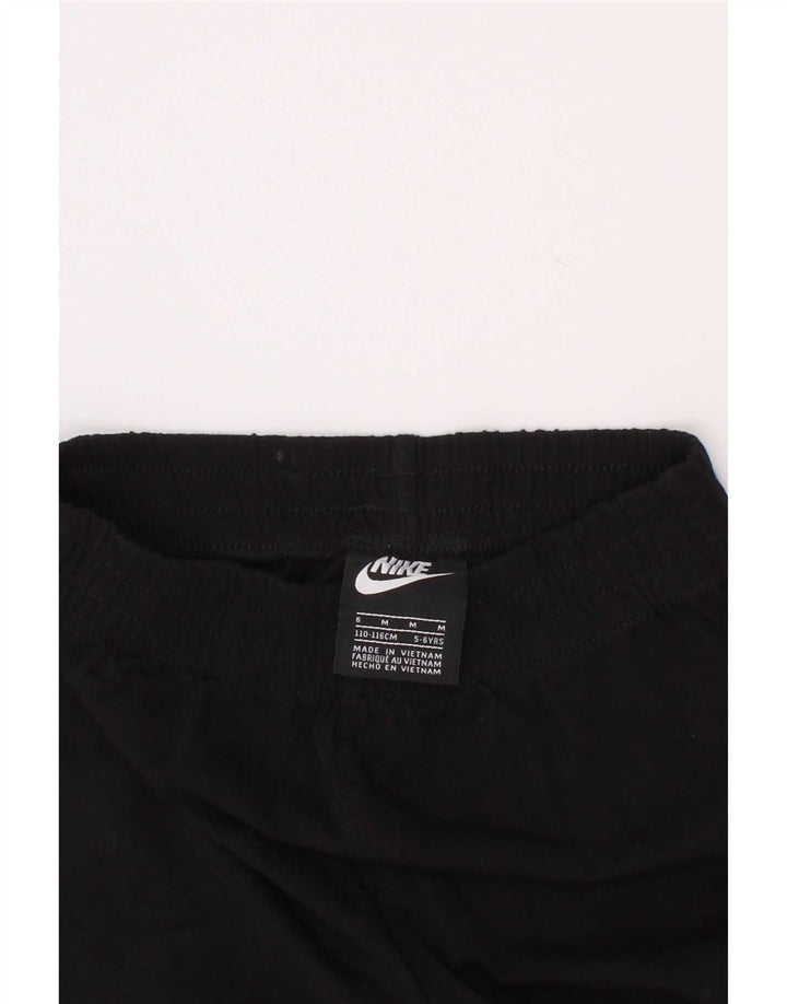 Nike Pantalones cortos deportivos para niños de 5 a 6 años, tamaño mediano, algodón negro