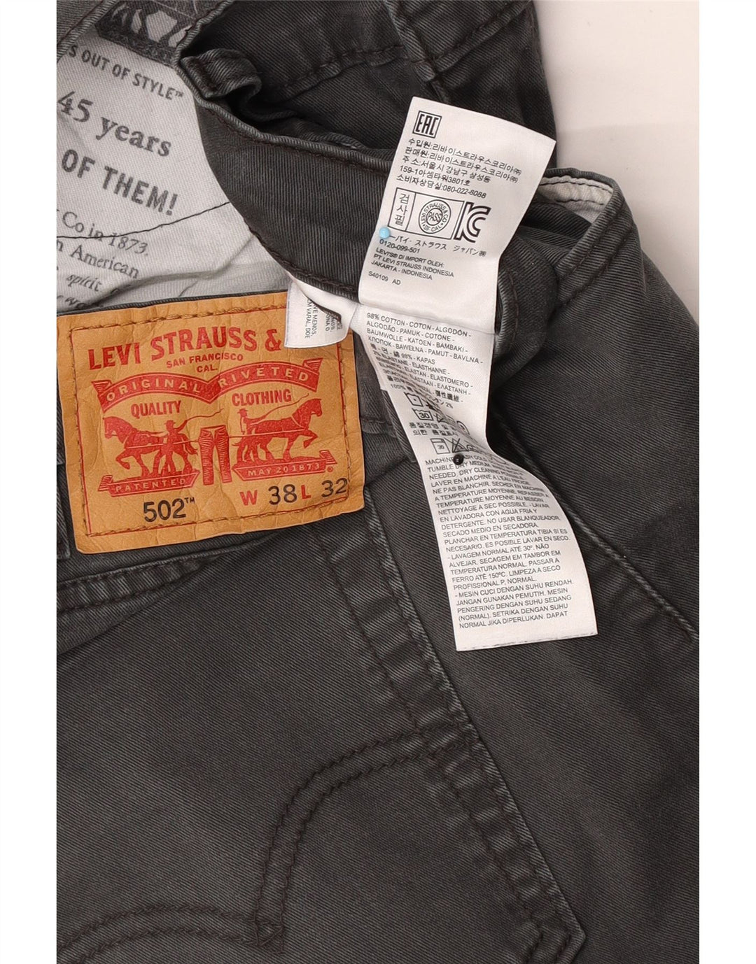 Levi's Vaqueros cónicos 502 para hombre W38 L32 Algodón gris