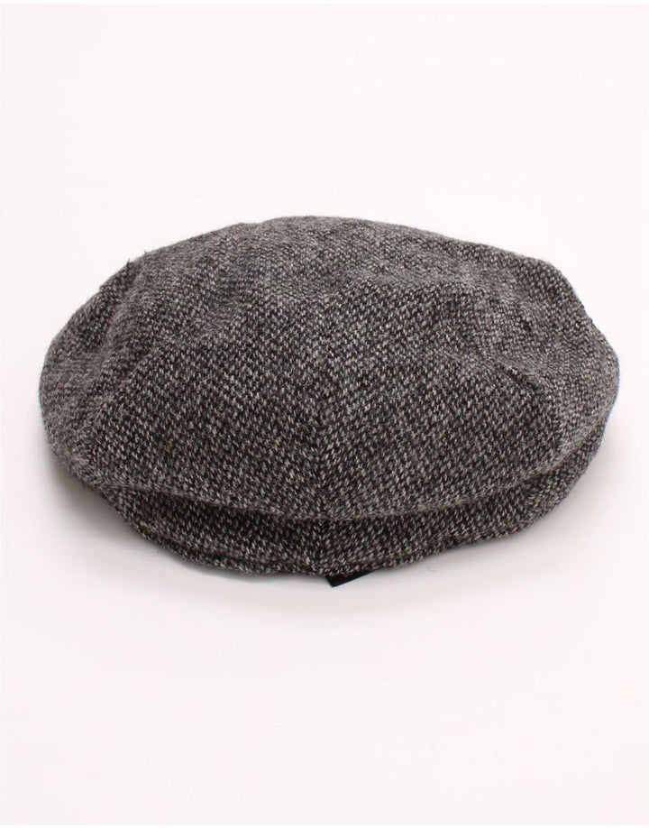 Gorra plana Marks & Spencer para hombre, talla grande, gris, lana en espiga, clásica