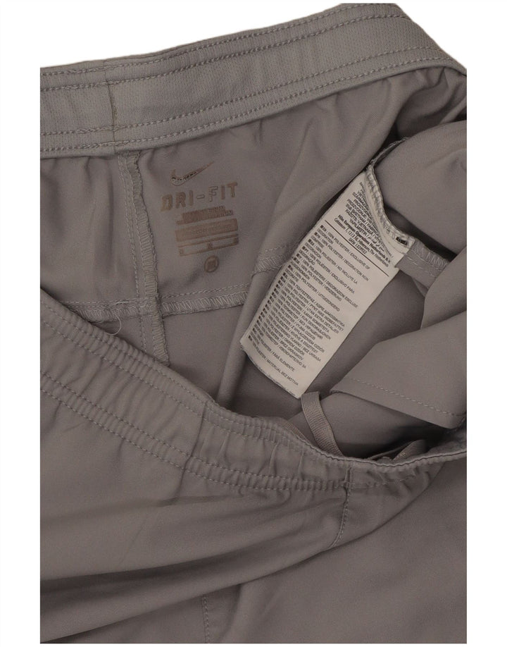 Pantalones cortos deportivos Nike Dri Fit para hombre Poliéster gris medio
