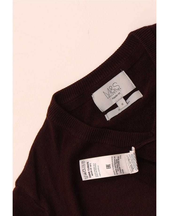 Marks & Spencer Suéter tipo jersey con cuello en V de ajuste regular para hombre pequeño burdeos