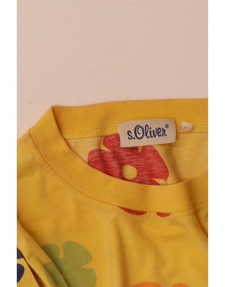S.Oliver Camiseta estampada con diseño gráfico en bloques de color amarillo grande para hombre