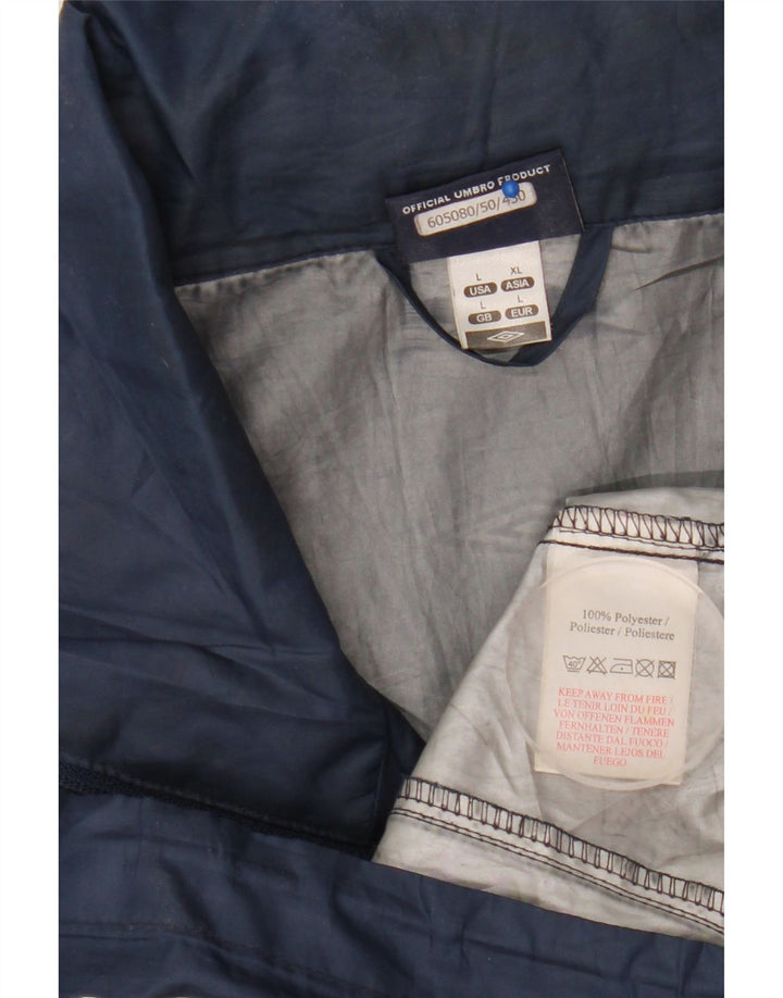 Umbro Chaqueta impermeable con capucha gráfica para hombre Reino Unido 40 Grande Poliéster azul marino