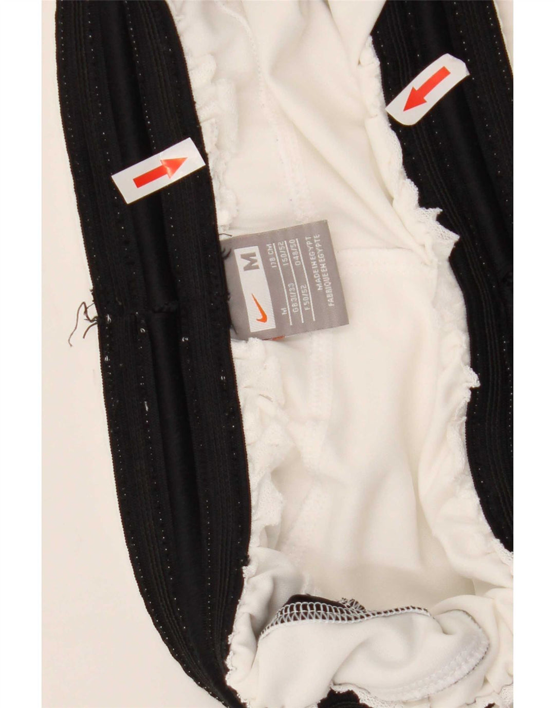 Pantalones cortos deportivos Nike para hombre en color blanco mediano