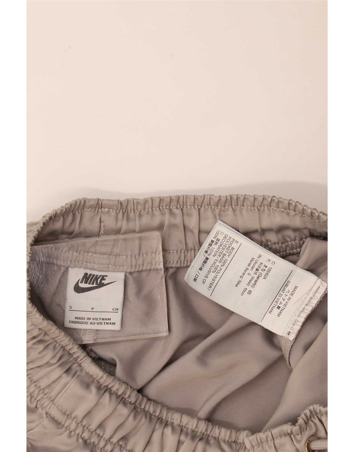Nike - Pantalones cortos deportivos para mujer (talla 8), color gris
