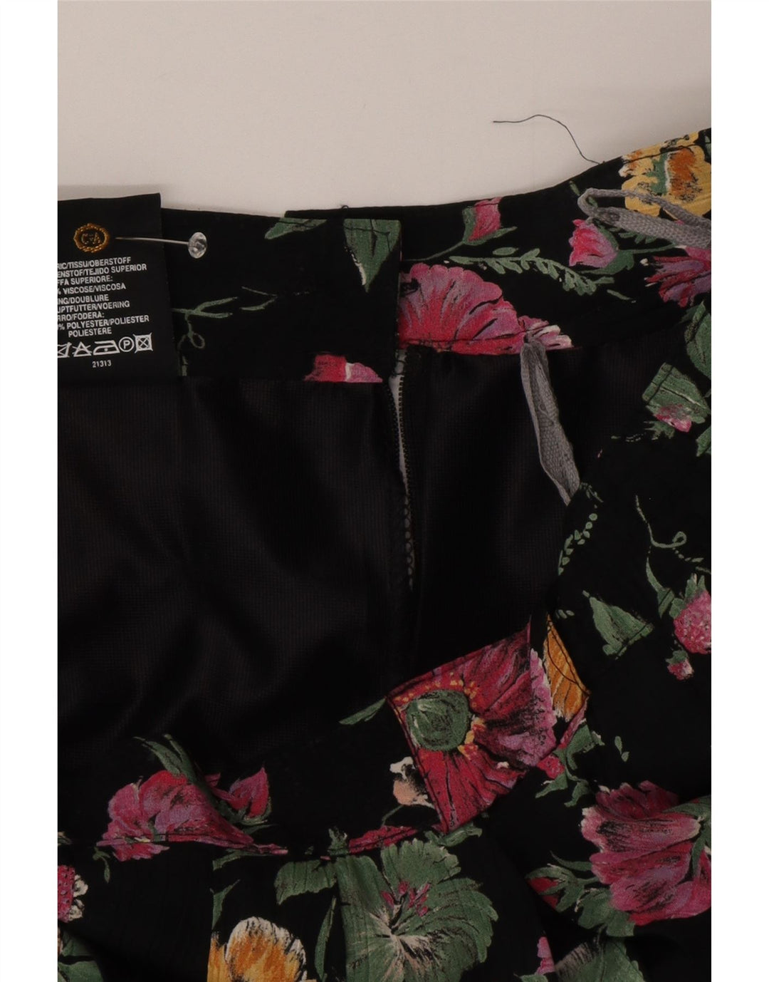 Falda Plisada C&A Mujer W30 Viscosa Floral Negra Mediana