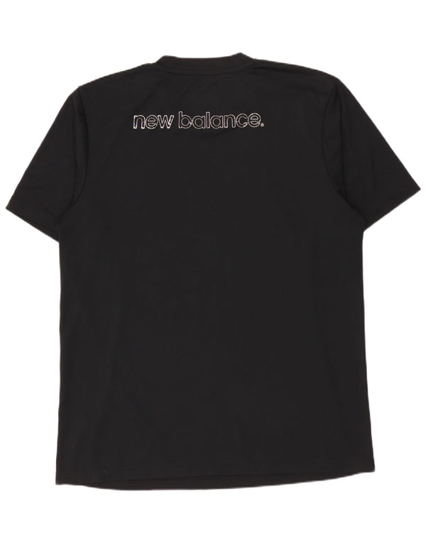 NEW BALANCE Camiseta gráfica para hombre Top Medium Black Poliéster