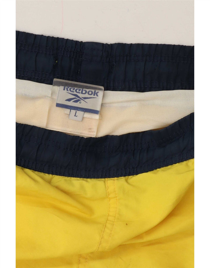 Reebok - Pantalones cortos deportivos para hombre, talla grande, color amarillo