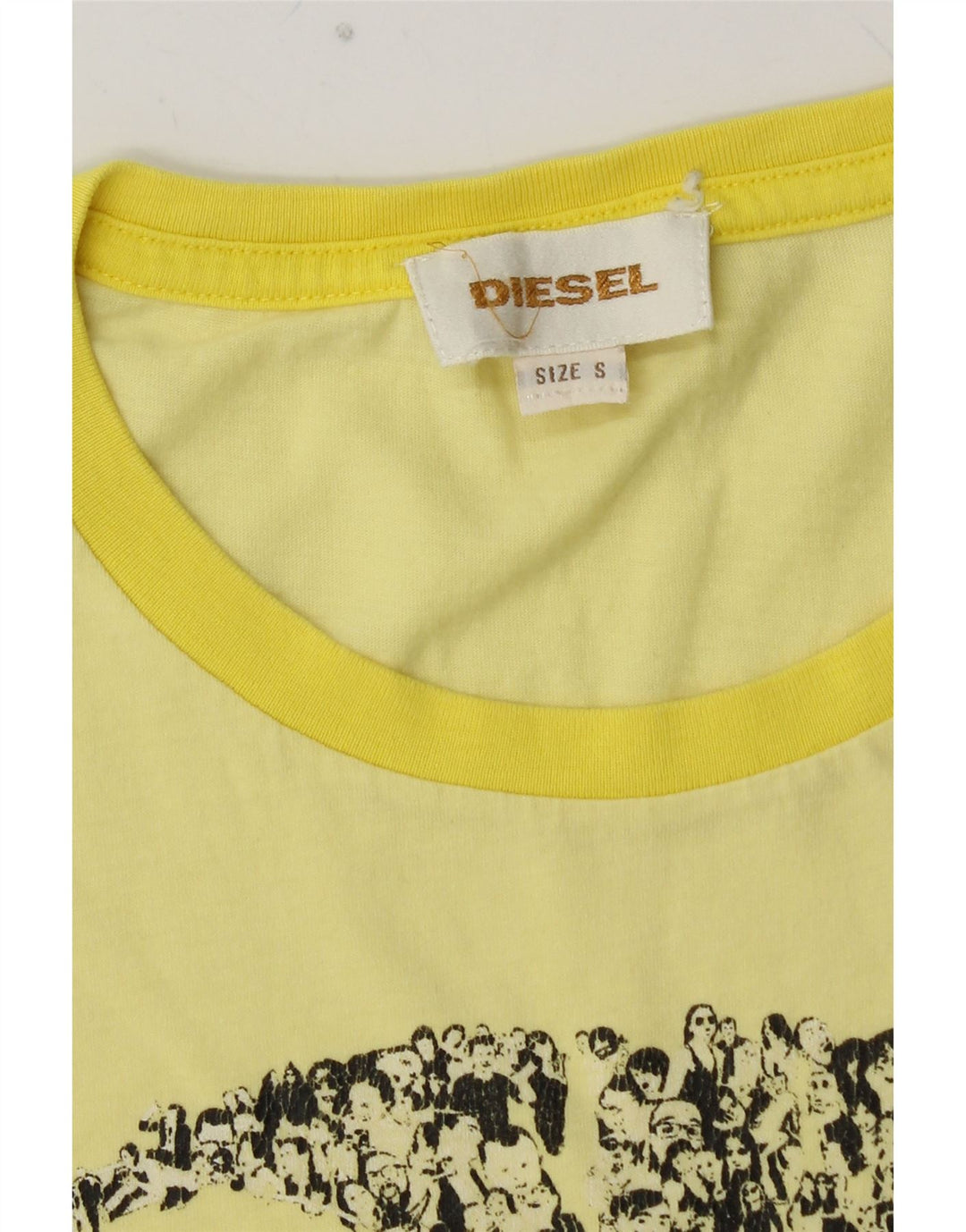 DIESEL Camiseta estampada con diseño gráfico en bloques de color amarillo pequeño para hombre