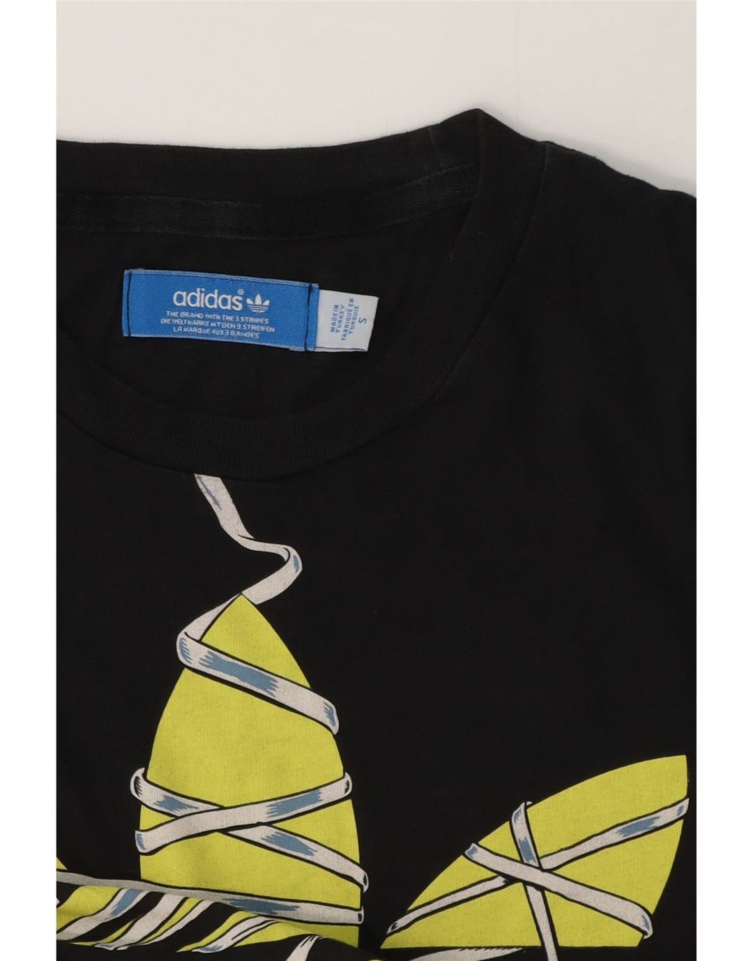 Adidas - Camiseta gráfica para hombre, talla pequeña, color negro