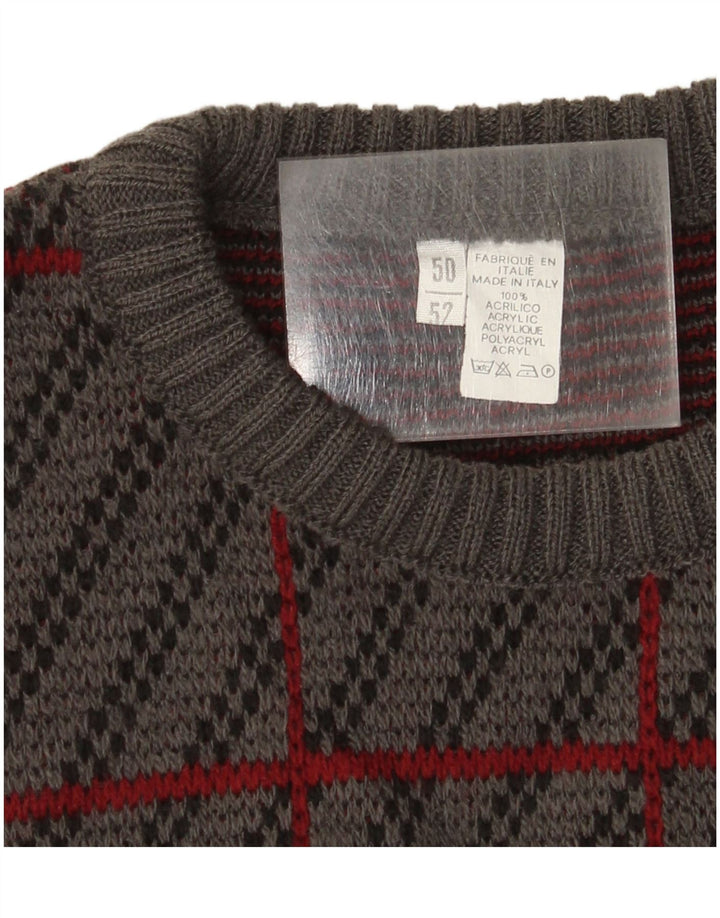 Vintage hombres cuello redondo jersey suéter IT 50 gris medio cuadros acrílico