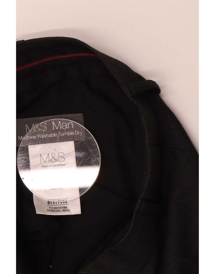 Pantalones de traje rectos Marks & Spencer para hombre W40 L31 Poliéster gris