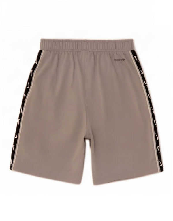 Nike - Pantalones cortos deportivos Dri Fit para niños, 12-13 años, color gris grande