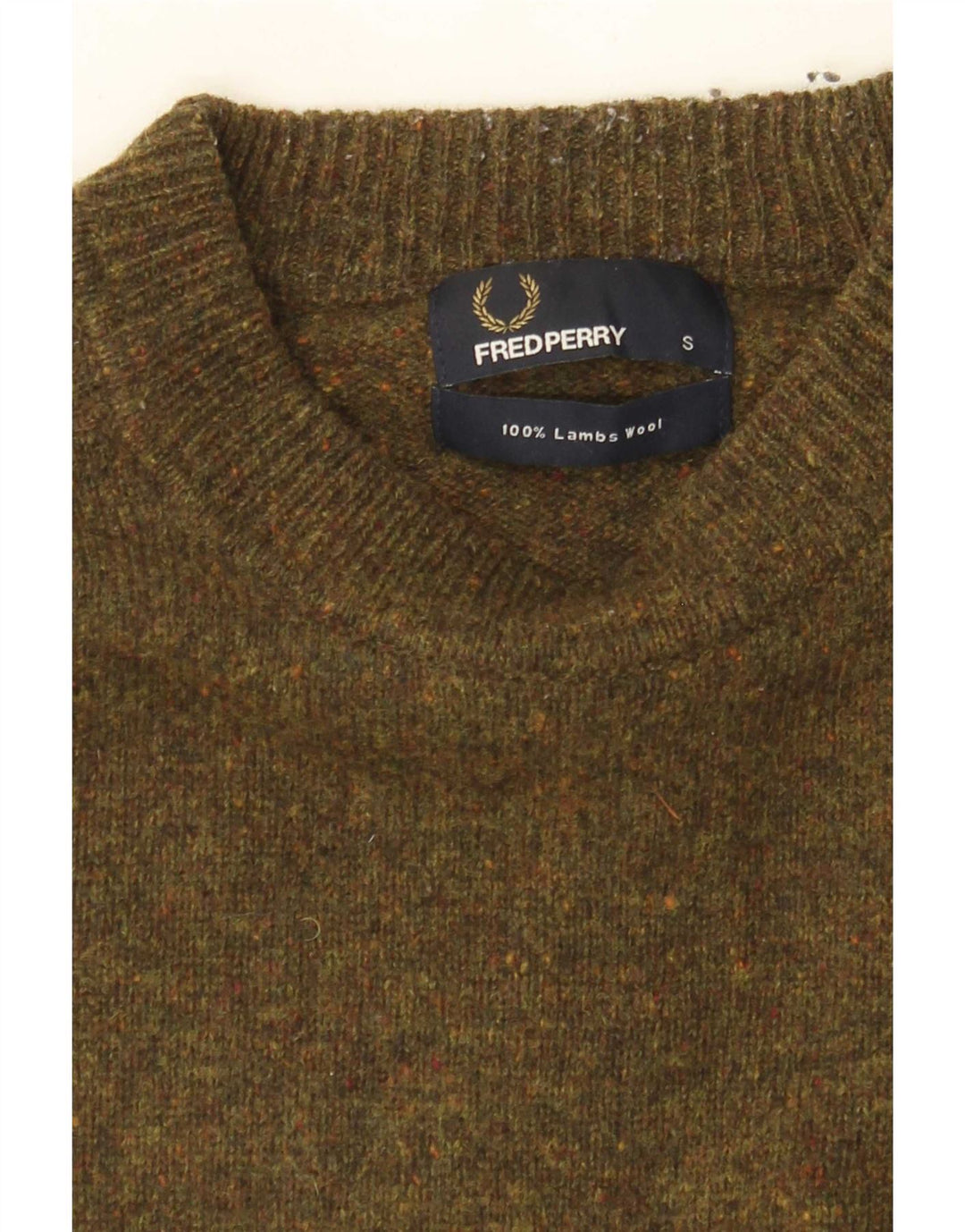 Fred Perry Suéter De Cuello Redondo Para Hombre Pequeño De Lana De Cordero Moteada De Color Caqui