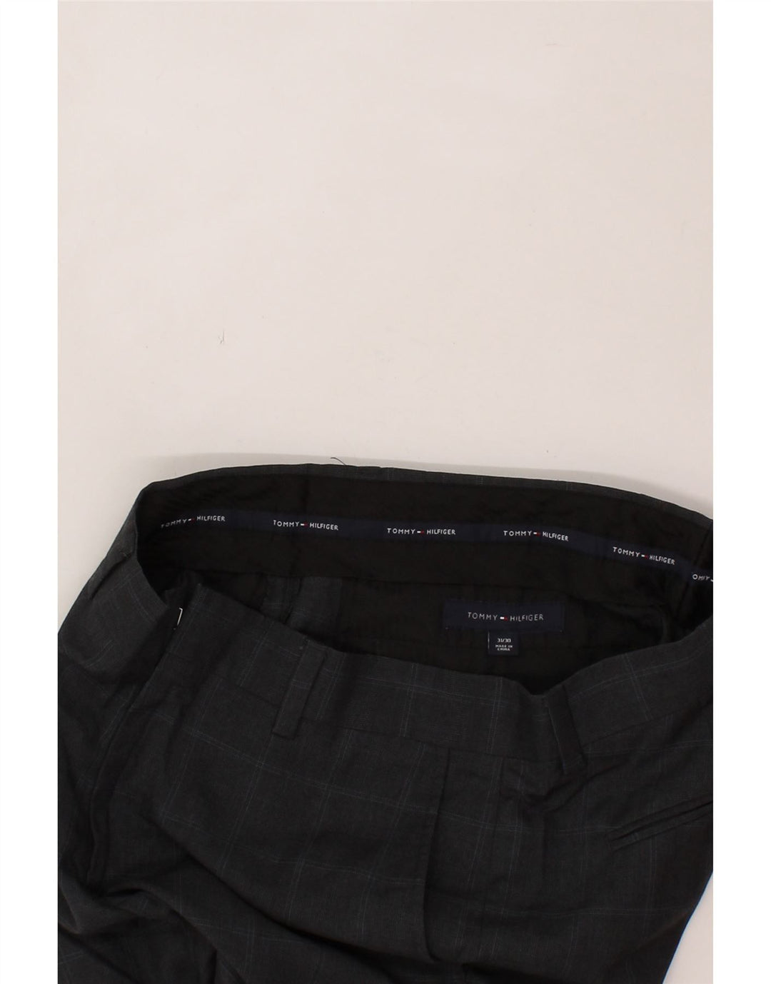 TOMMY HILFIGER Mens Slim Chino Trousers W31 L30 Grey Check Polyester Vintage Tommy Hilfiger and Second-Hand Tommy Hilfiger from Messina Hembry 