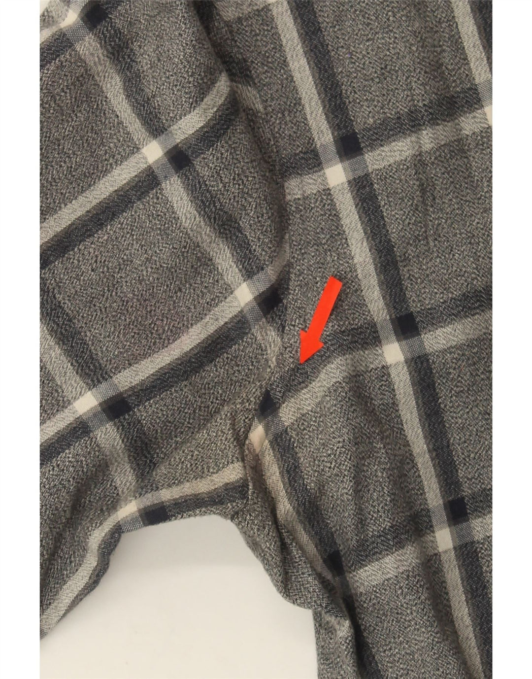 PENGUIN Mens Heritage Slim Fit Shirt Large Grey Check Vintage Penguin and Second-Hand Penguin from Messina Hembry 