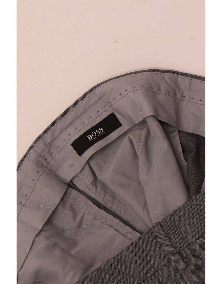 Pantalones chinos rectos Hugo Boss para hombre W36 L30 Gris
