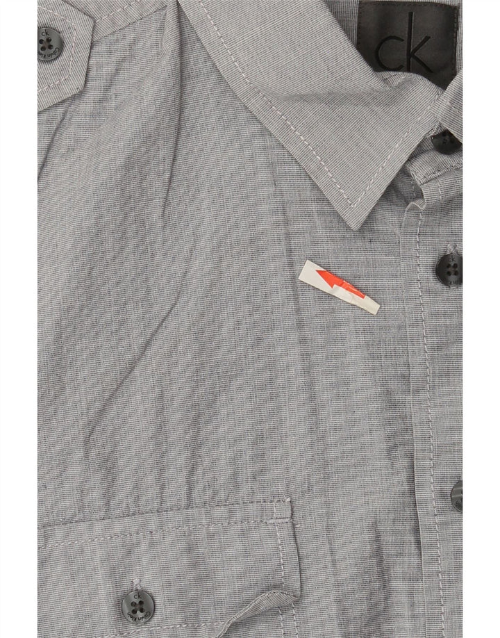 Camisa militar de manga corta Calvin Klein para hombre de algodón gris medio