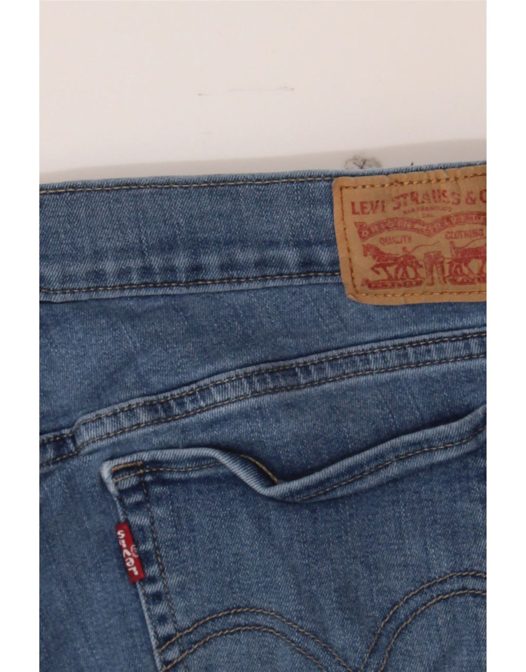 LEVI'S Womens Capri Jeans W32 L21 Blue Cotton Vintage Levi's and Second-Hand Levi's from Messina Hembry 