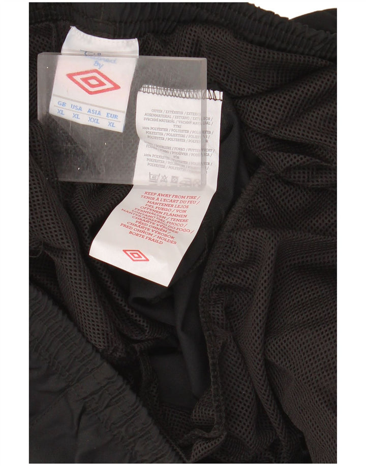 Pantalones cortos deportivos Umbro Hombre XL Poliéster negro