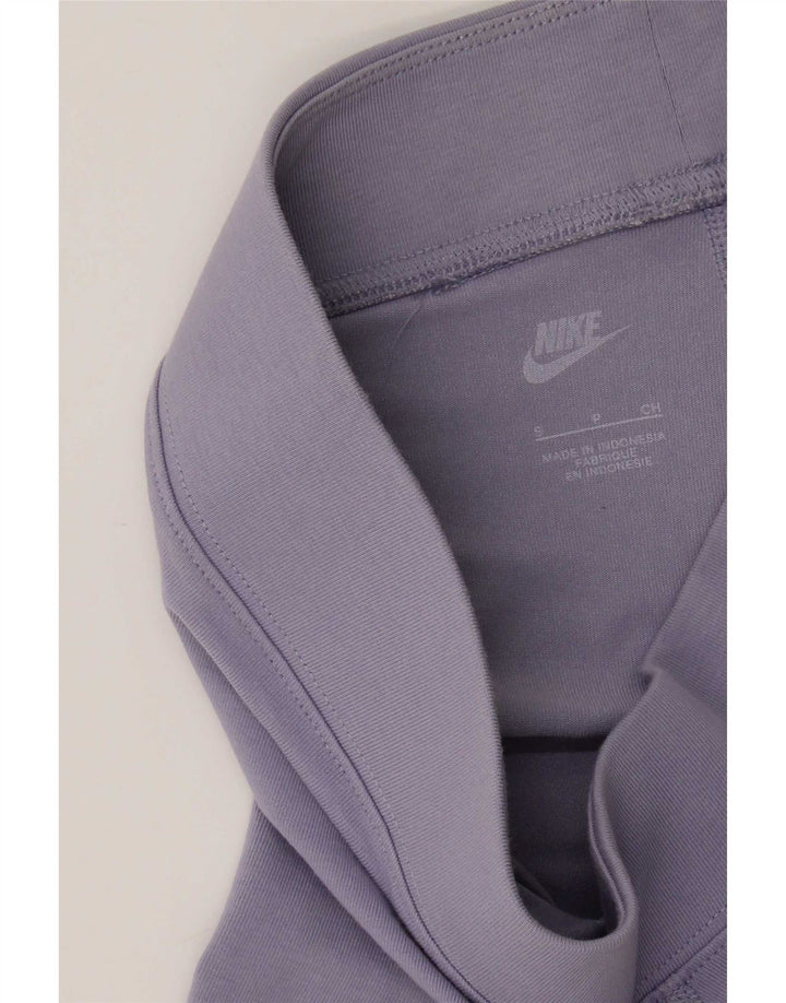 Nike - Pantalones cortos deportivos para mujer (talla 8), color morado
