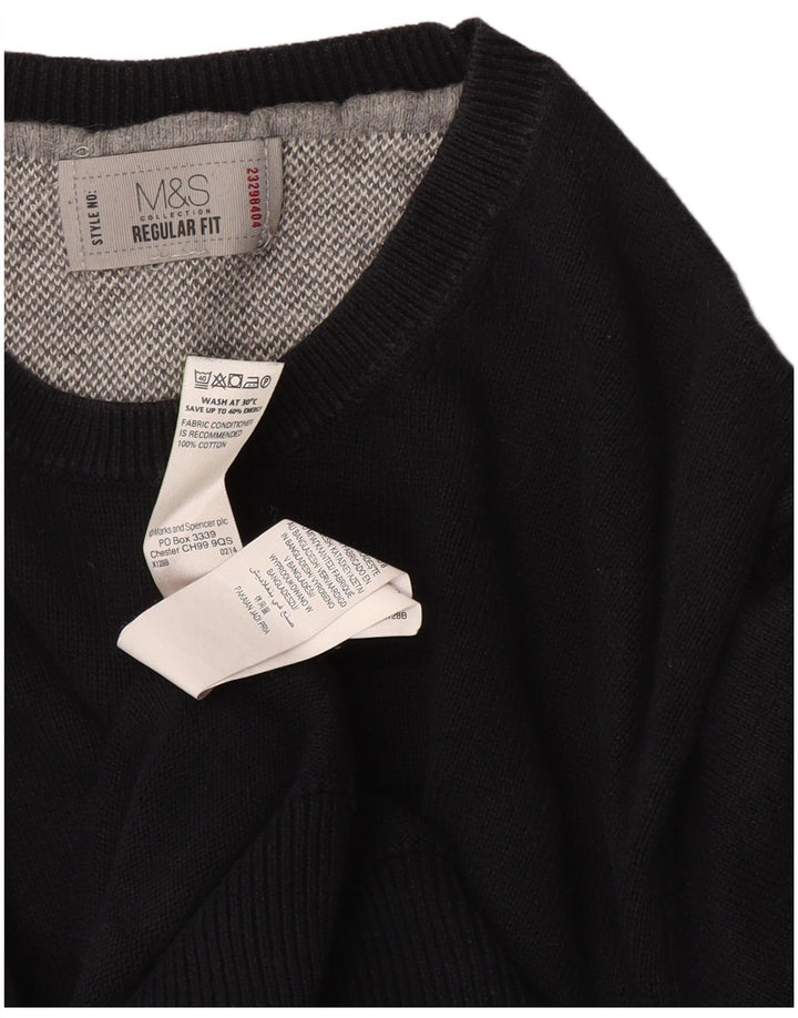 Marks & Spencer Suéter tipo jersey con cuello redondo y ajuste regular para hombre Negro mediano