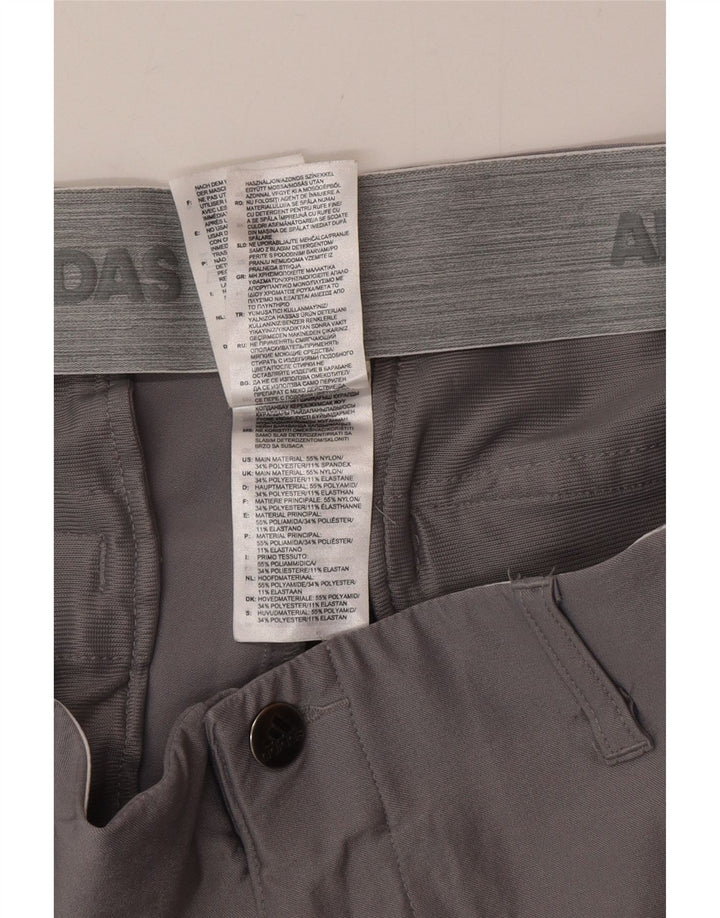 Adidas Hombre Slim Chino Pantalones W34 L32 Gris Poliéster