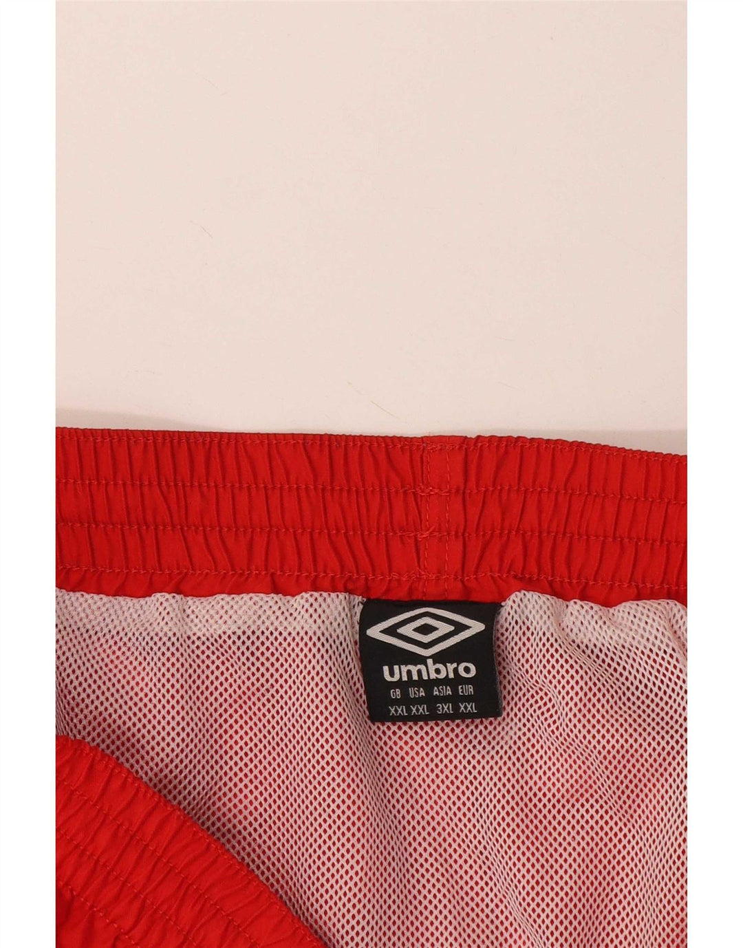 Pantalones cortos deportivos Umbro para mujer 2XL Rojo