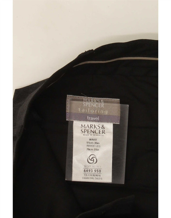 Marks & Spencer Pantalón de traje con pinzas a medida para hombre W36 L31 Poliéster gris